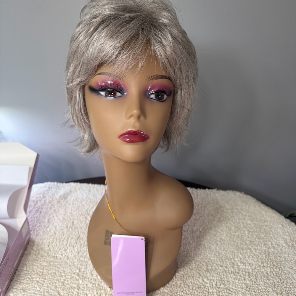Paula Young Whisperlite Scottie Wig NWT